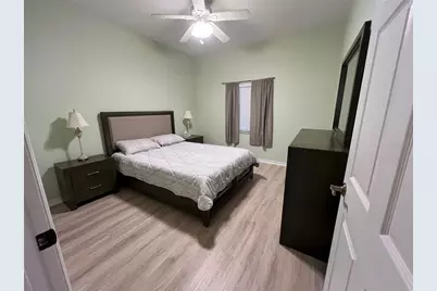 1188 N Tamiami Trail #403, Sarasota, FL 34236 - Photo 14