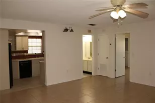 2727 75th St W, Bradenton, FL 34209 - Photo 10