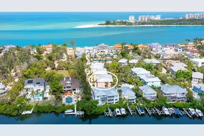 3954 Hamilton Club Circle #14, Sarasota, FL 34242 - Photo 2