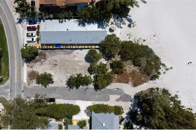 3720 Gulf Drive, Holmes Beach, FL 34217 - Photo 10