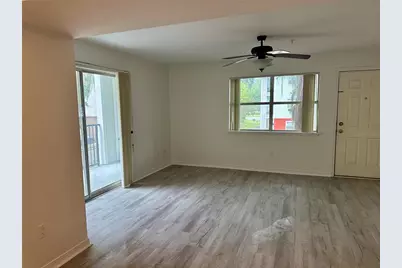 2360 SW Archer Road #206, Gainesville, FL 32608 - Photo 4