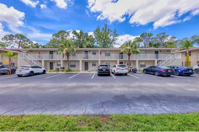 924 La Costa Circle #4, Sarasota, FL 34237 - Photo 1
