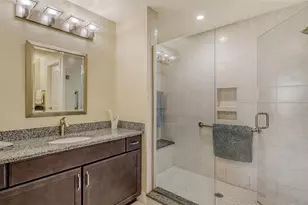 250 Hidden Bay Dr, Osprey, FL 34229 - Photo 28