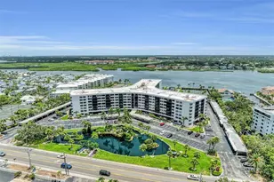 5855 Midnight Pass Rd, Sarasota, FL 34242 - Photo 2