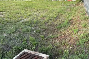 2513 NE 9th Ave, Cape Coral, FL 33909 - Photo 8