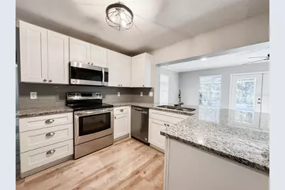 4913 32nd Street E, Bradenton, FL 34203 - Photo 10