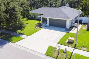 4913 32nd St E, Bradenton, FL 34203 - Photo 2