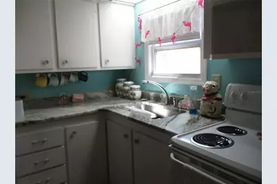 5212 4th B Street E, Bradenton, FL 34203 - Photo 2