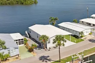 322 Terra Ceia Dr, Palmetto, FL 34221 - Photo 2