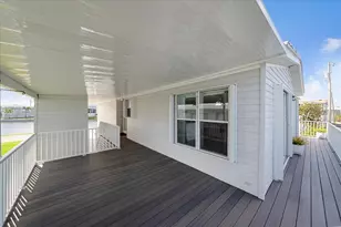 322 Terra Ceia Dr, Palmetto, FL 34221 - Photo 6