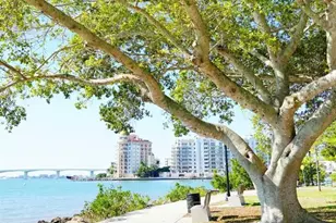 1659 2nd St, Sarasota, FL 34236 - Photo 16