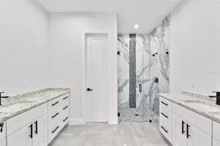 9225 Raes Creek Pl, Palmetto, FL 34221 - Photo 30