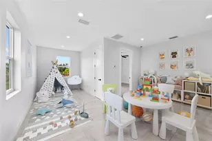 9225 Raes Creek Pl, Palmetto, FL 34221 - Photo 46