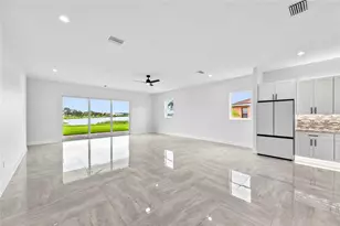 9225 Raes Creek Pl, Palmetto, FL 34221 - Photo 20