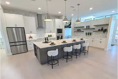 2110 Michele Drive, Sarasota, FL 34231 - Photo 10