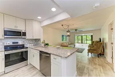 258 Sherwood Drive #258, Bradenton, FL 34210 - Photo 10