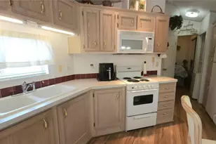 3333 26th Ave E, Bradenton, FL 34208 - Photo 6