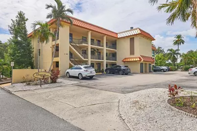 1650 Pine Tree Lane #105, Sarasota, FL 34236 - Photo 24