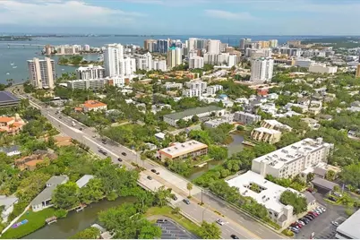 1650 Pine Tree Lane #105, Sarasota, FL 34236 - Photo 1