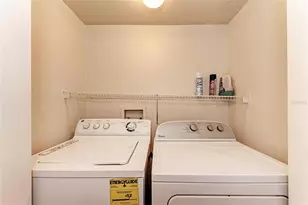 1030 Villagio Cir, Sarasota, FL 34237 - Photo 24