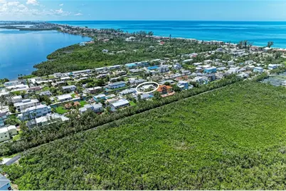 726 Jungle Queen Way, Longboat Key, FL 34228 - Photo 48