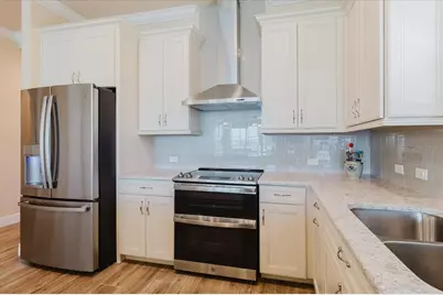 501 Tamiami Trail N #201, Venice, FL 34285 - Photo 18