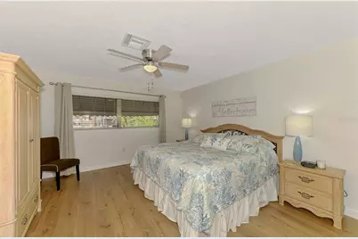 4946 Commonwealth Drive, Sarasota, FL 34242 - Photo 30