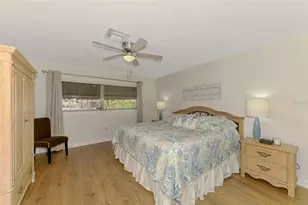 4946 Commonwealth Dr, Sarasota, FL 34242 - Photo 30