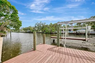 4946 Commonwealth Dr, Sarasota, FL 34242 - Photo 52