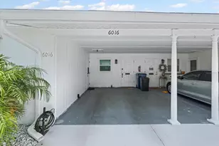 6016 Hibiscus Dr, Bradenton, FL 34207 - Photo 8