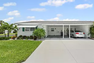6016 Hibiscus Dr, Bradenton, FL 34207 - Photo 22
