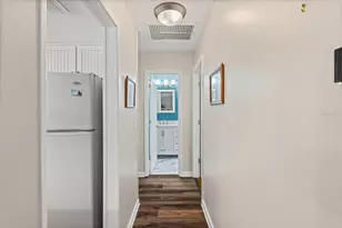 6016 Hibiscus Dr, Bradenton, FL 34207 - Photo 12