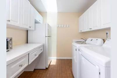 3632 Beneva Oaks Boulevard, Sarasota, FL 34238 - Photo 34