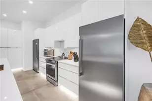 2314 Floyd St, Sarasota, FL 34239 - Photo 16