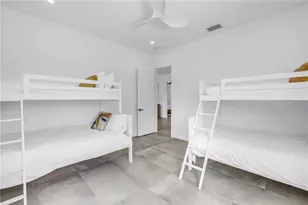 2314 Floyd St, Sarasota, FL 34239 - Photo 52