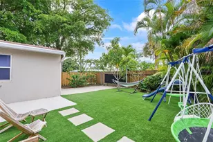 1359 Washington St, Hollywood, FL 33019 - Photo 48