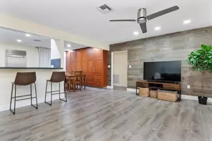 1359 Washington St, Hollywood, FL 33019 - Photo 8