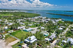 12107 45th Ave W, Cortez, FL 34215 - Photo 24