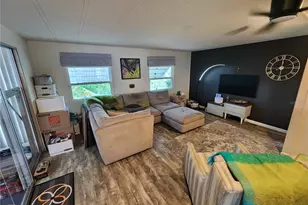 5402 Chateau Ln, Bradenton, FL 34207 - Photo 12