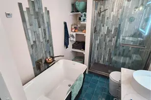 5402 Chateau Ln, Bradenton, FL 34207 - Photo 24