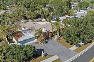 4158 Prudence Dr, Sarasota, FL 34235 - Photo 44