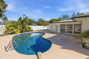 4158 Prudence Dr, Sarasota, FL 34235 - Photo 36