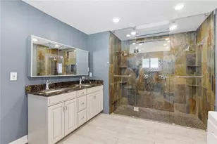 4158 Prudence Dr, Sarasota, FL 34235 - Photo 22