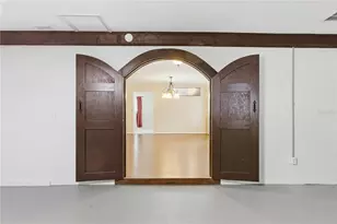 4158 Prudence Dr, Sarasota, FL 34235 - Photo 4