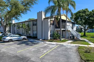 3539 59th Ave W, Bradenton, FL 34210 - Photo 2