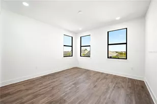 2592 Waterfront Cir, Sarasota, FL 34240 - Photo 28