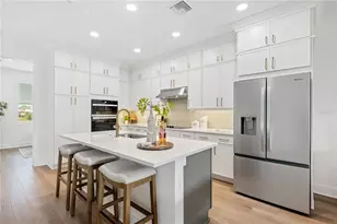 9992 Key Haven Rd, Seminole, FL 33777 - Photo 12