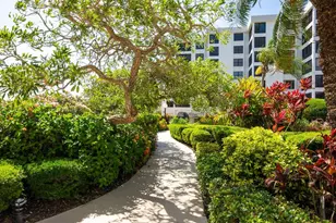 8701 Midnight Pass Rd, Sarasota, FL 34242 - Photo 30