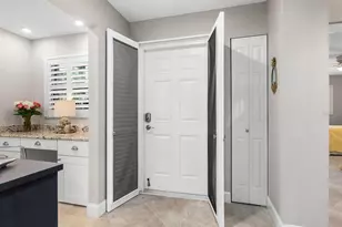 8701 Midnight Pass Rd, Sarasota, FL 34242 - Photo 6