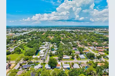 2432 Aspinwall Street, Sarasota, FL 34237 - Photo 54